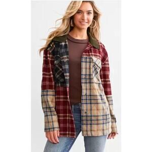 BKE Women Pieced Plaid Corduroy Shacket Size Large Patchwork Green Buckle Casual